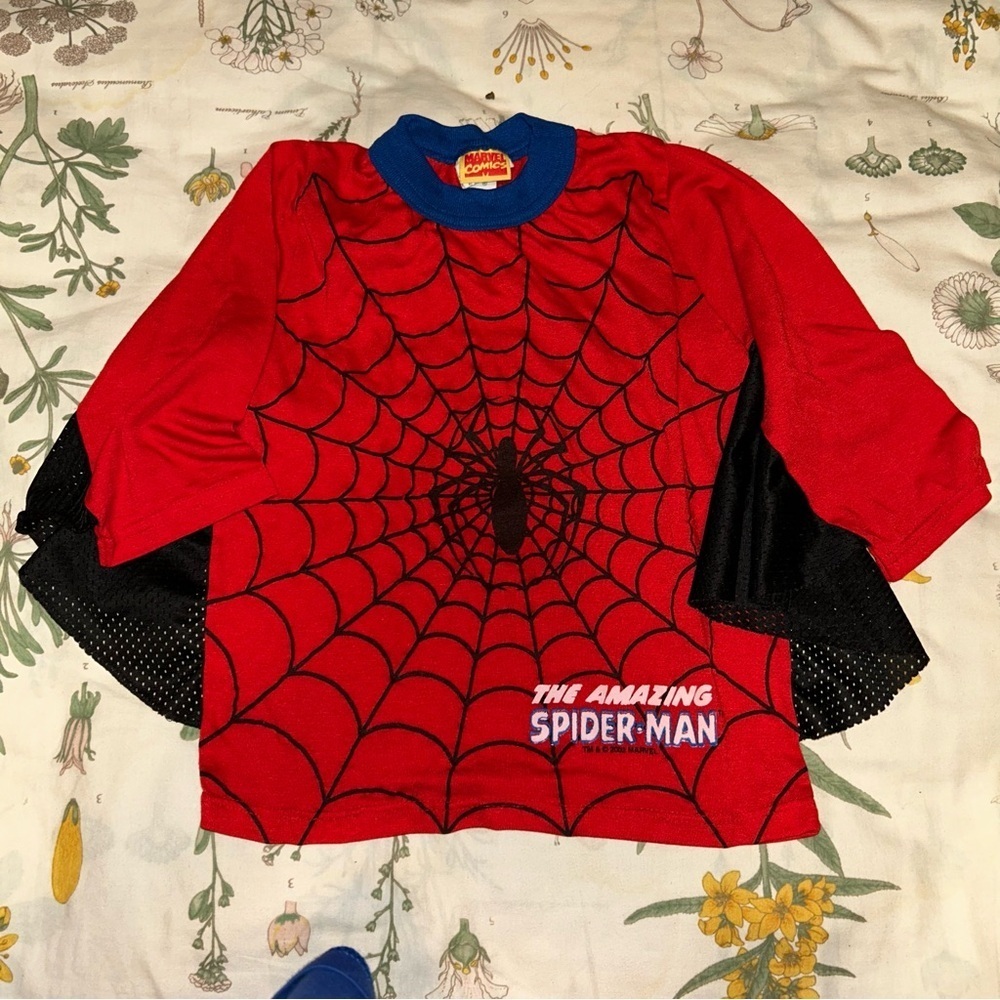 Vintage Marvel Comics The Amazing Spiderman Kids Shirt 2002